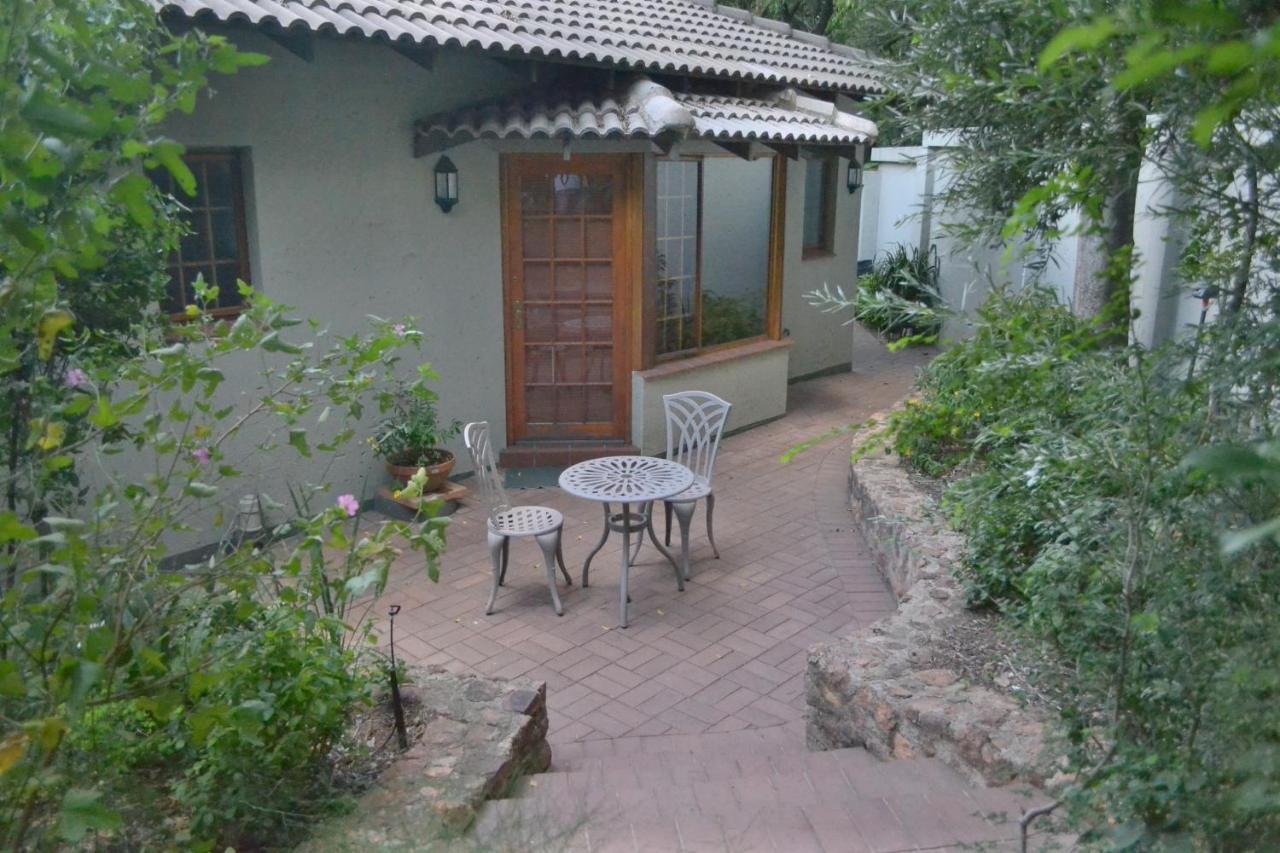 Lydall Wild Tranquil Garden Suites 요하네스버그 외부 사진